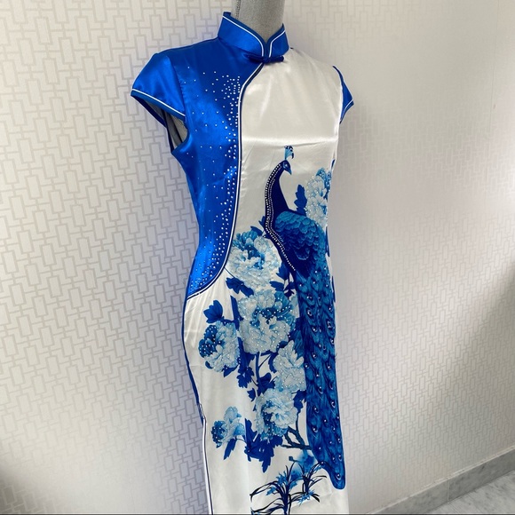 Chinese Formal Long Evening Gown, Cheong Sam or Chi Pao - Picture 1 of 13